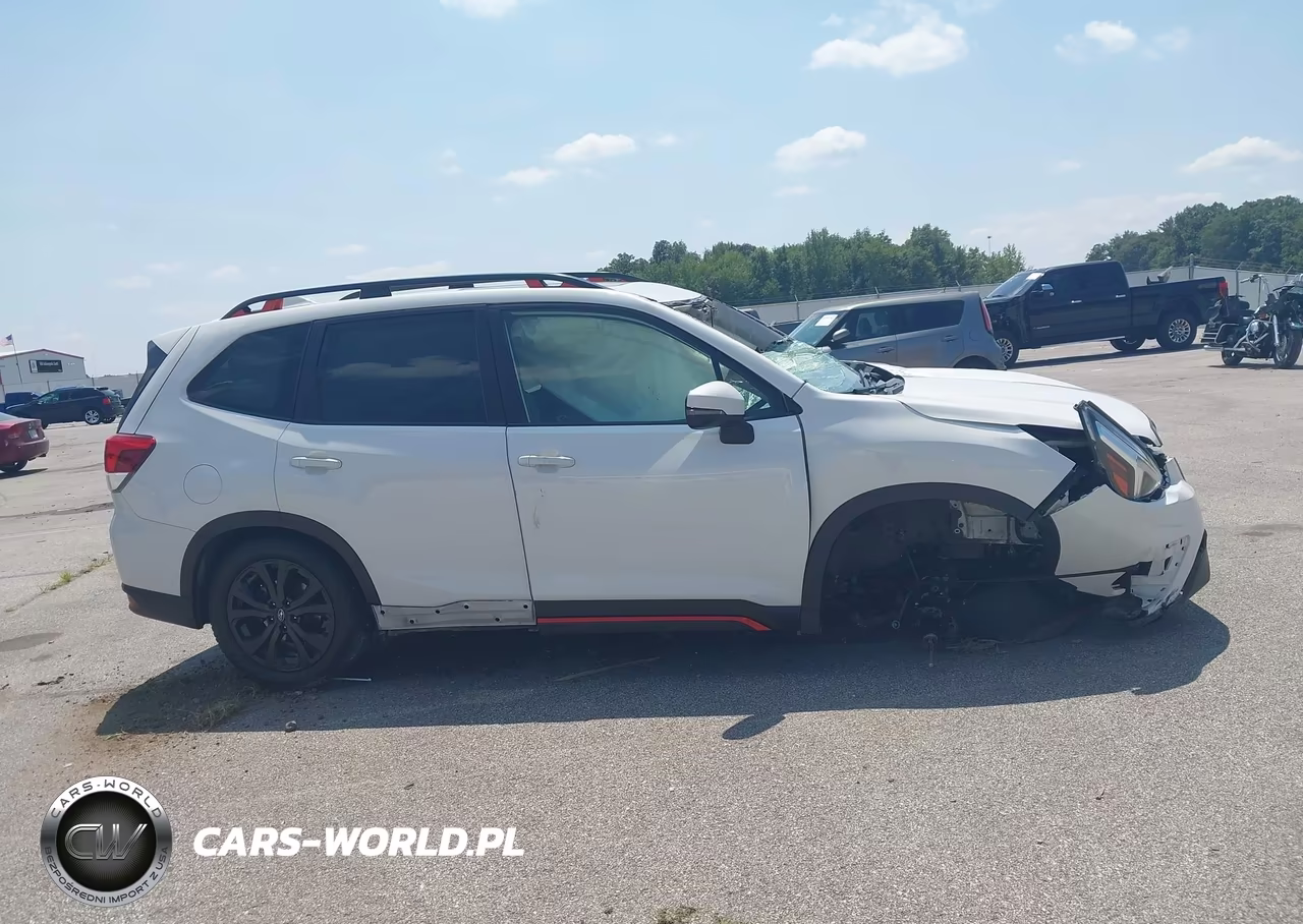 2021 Subaru Forester Sport VIN:JF2SKALC8MH436375 - 13