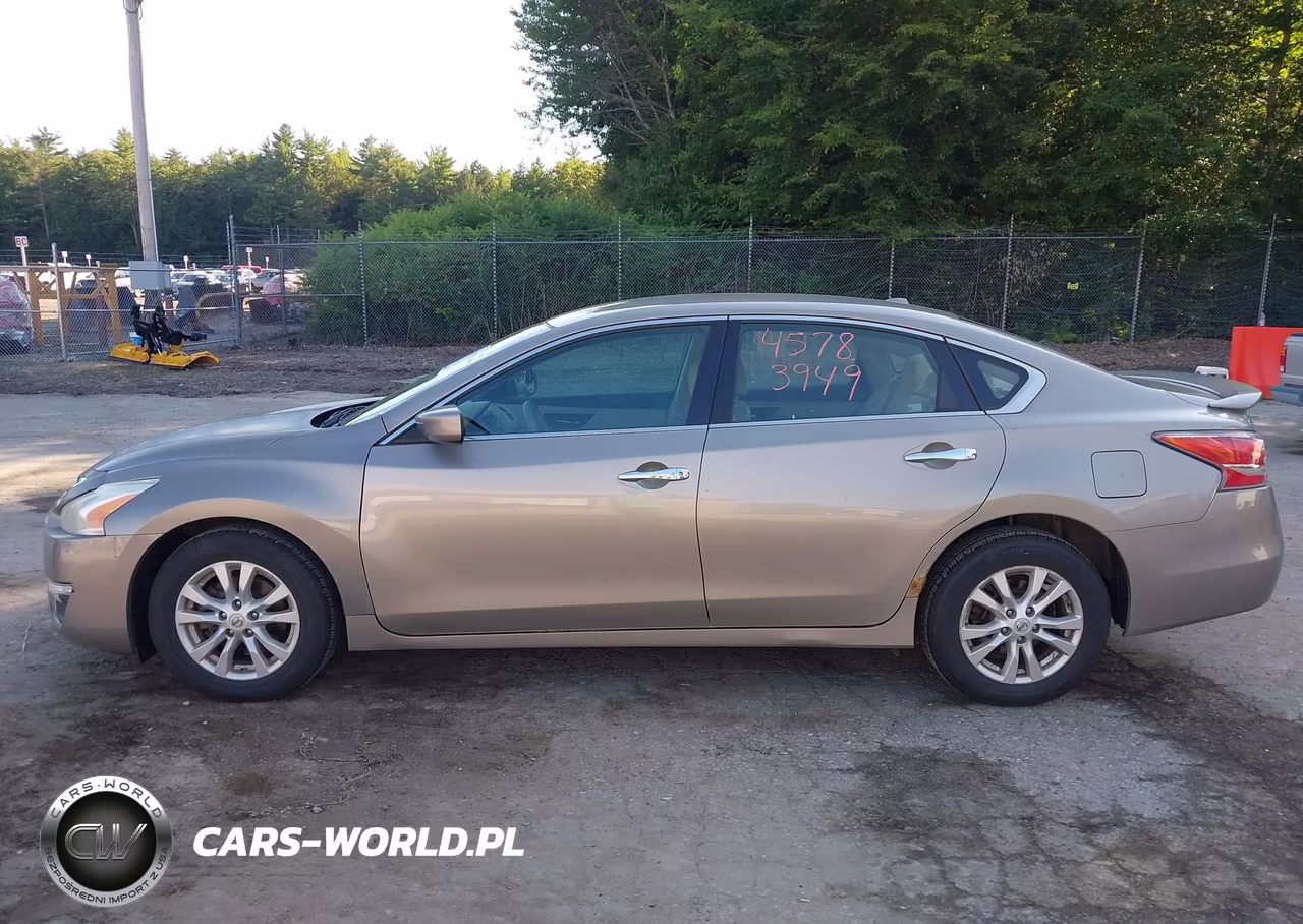 2014 Nissan Altima 2.5 S VIN:1N4AL3AP3EC153783 - 12