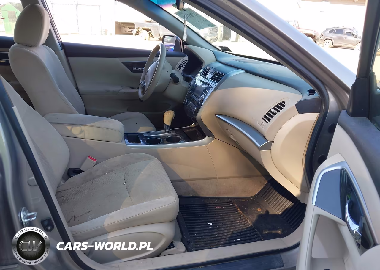 2014 Nissan Altima 2.5 S VIN:1N4AL3AP3EC153783 - 5