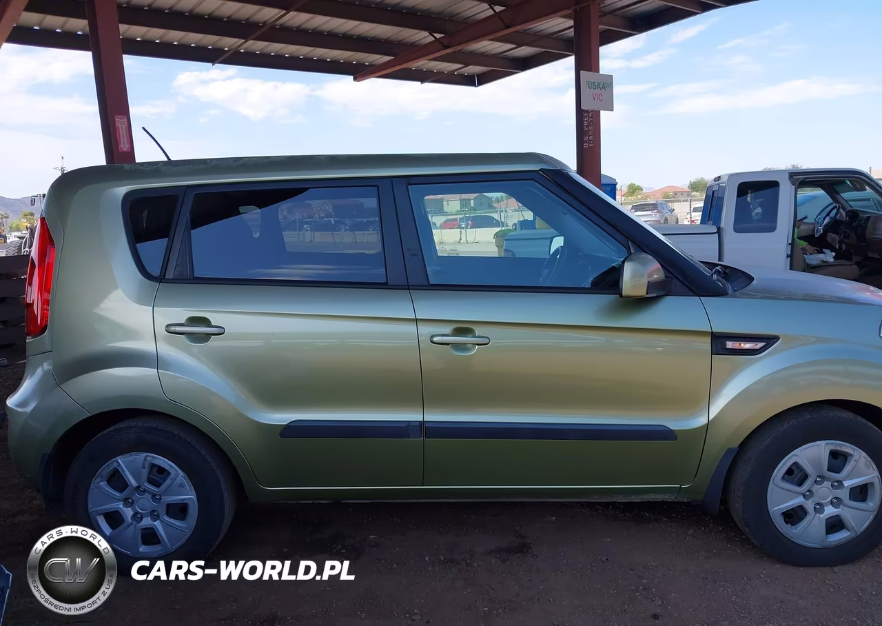 2013 Kia Soul VIN:KNDJT2A50D7534050 - 13