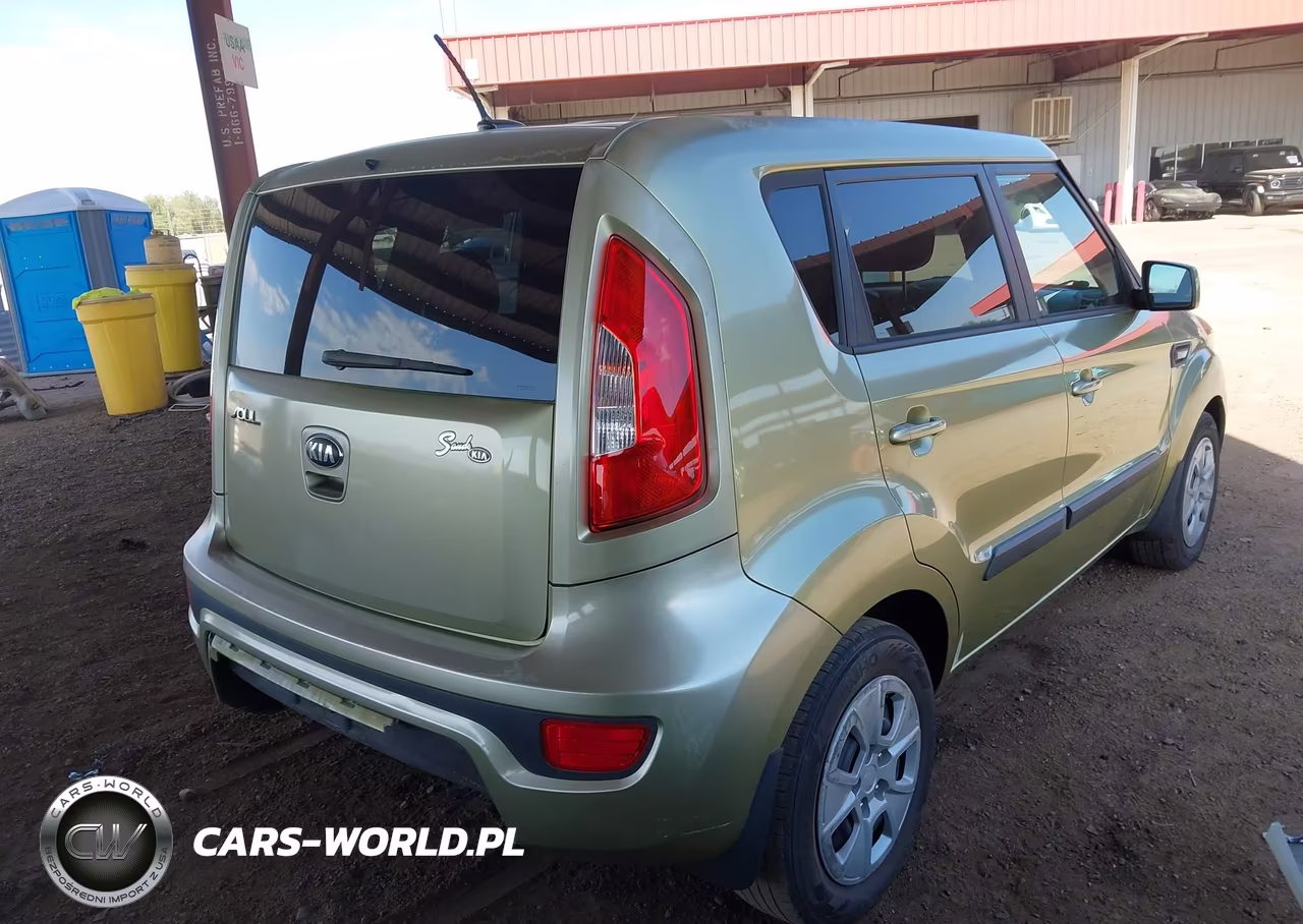 2013 Kia Soul VIN:KNDJT2A50D7534050 - 4