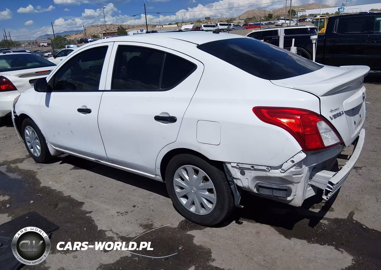 2015 Nissan Versa 1.6 S+ VIN:3N1CN7AP6FL948453 - 3