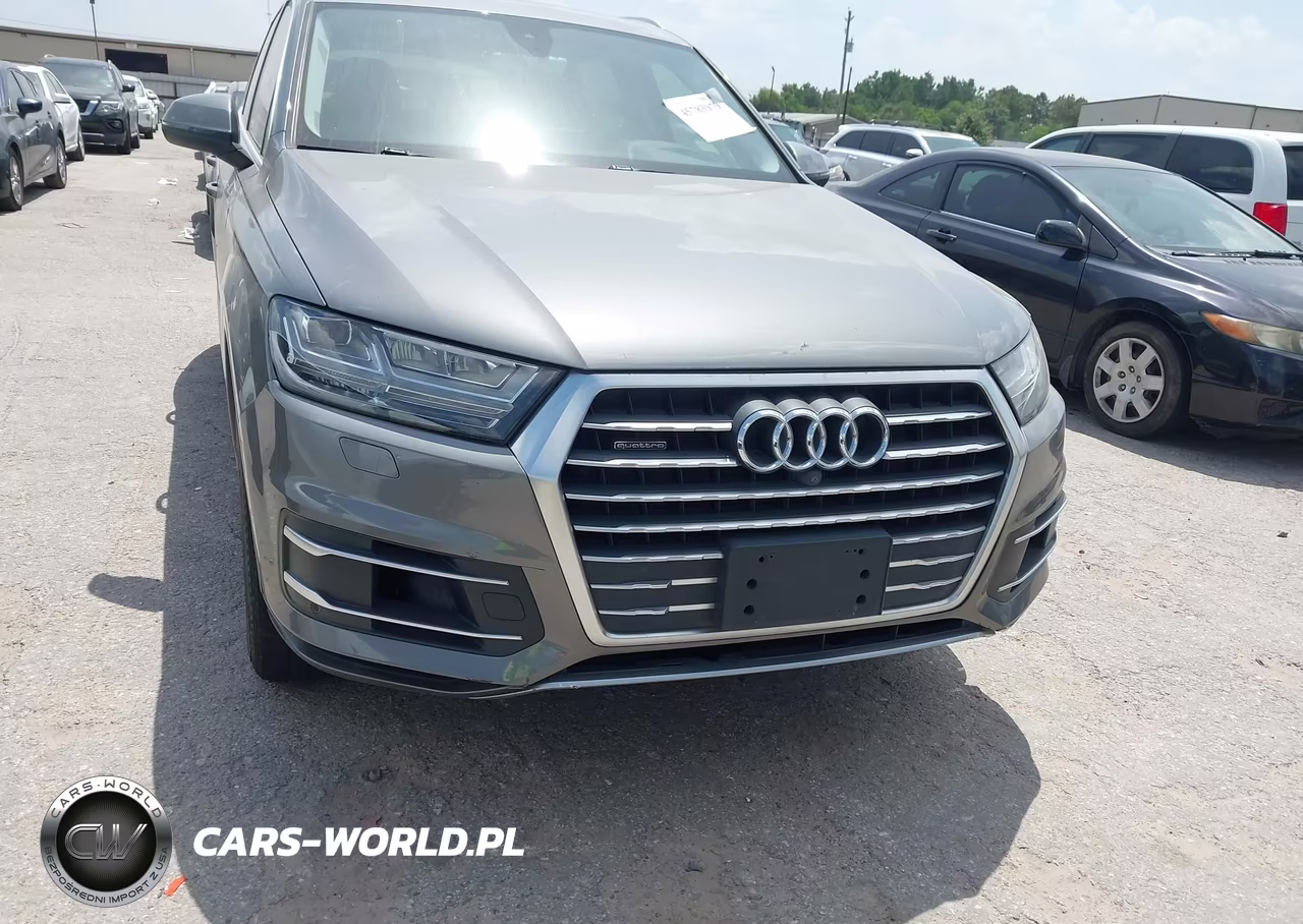 2017 Audi Q7 3.0T Premium VIN:WA1LAAF79HD016295 - 6