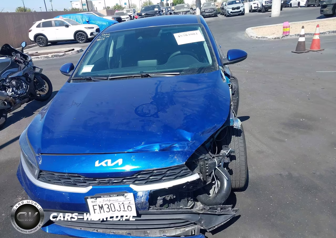 2024 Kia Forte Lxs VIN:3KPF24AD6RE695182 - 13