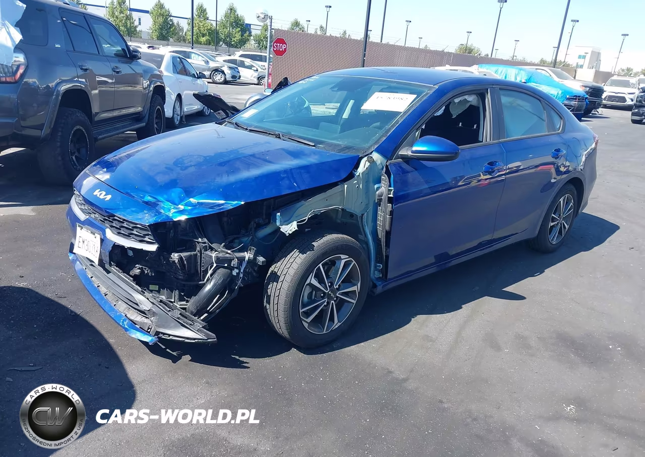 2024 Kia Forte Lxs VIN:3KPF24AD6RE695182 - 2