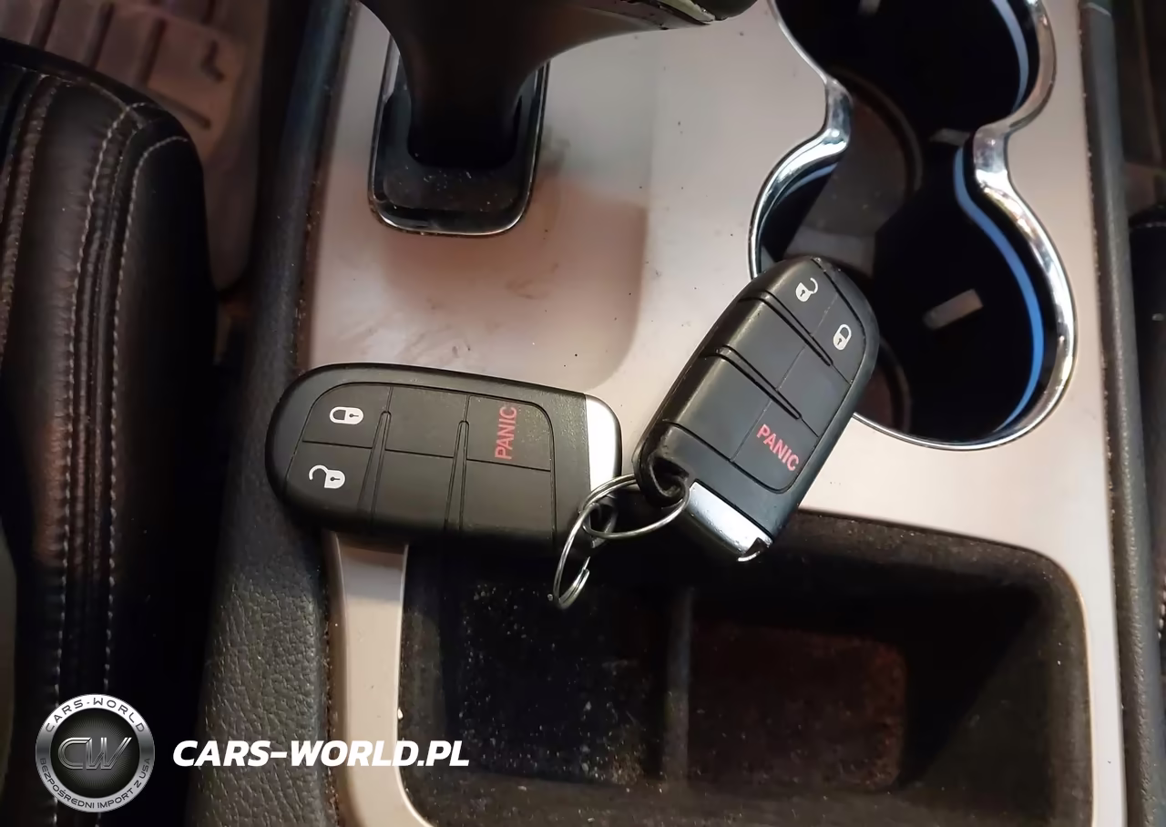 2015 Jeep Grand Cherokee Laredo VIN:1C4RJFAG6FC791340 - 11