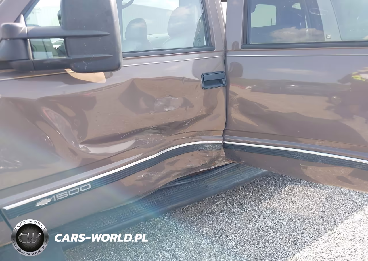 1998 Chevrolet Suburban 1500 VIN:1GNFK16R6WJ306534 - 6