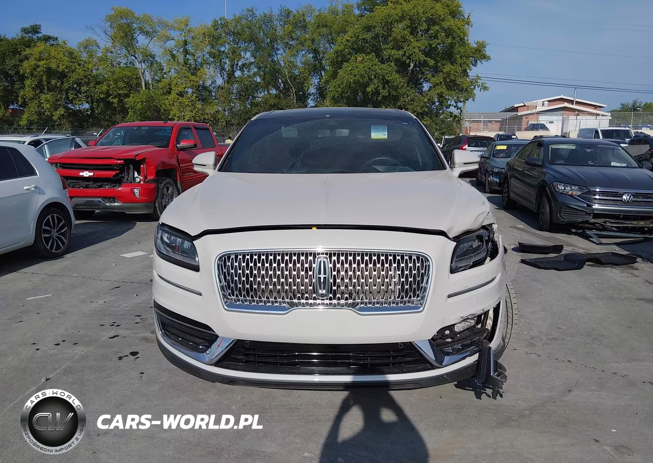 2020 Lincoln Nautilus Reserve VIN:2LMPJ8KP4LBL02995 - 12