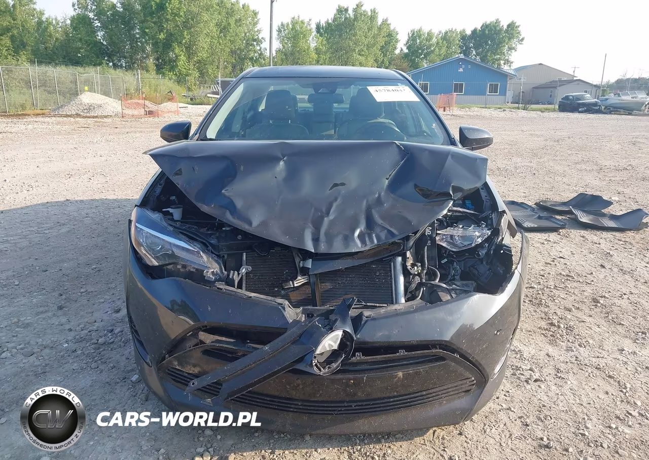 2017 Toyota Corolla Le VIN:2T1BURHE8HC897071 - 12