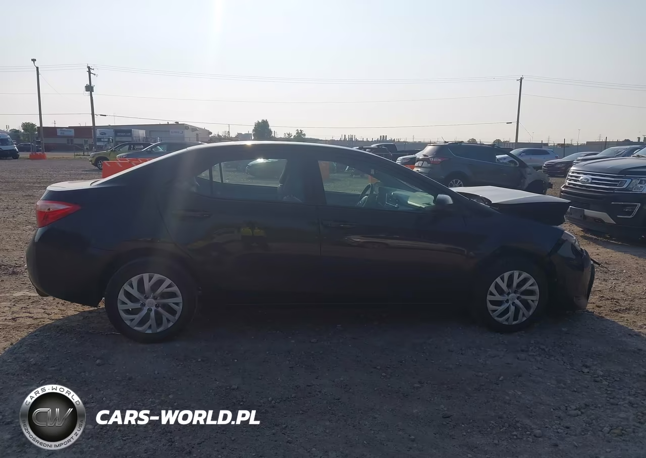2017 Toyota Corolla Le VIN:2T1BURHE8HC897071 - 13