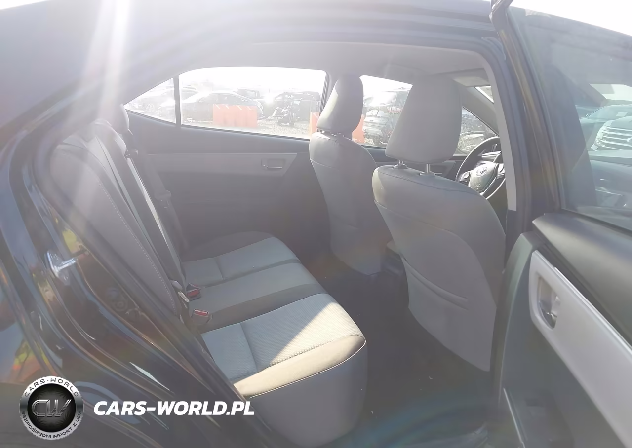 2017 Toyota Corolla Le VIN:2T1BURHE8HC897071 - 8