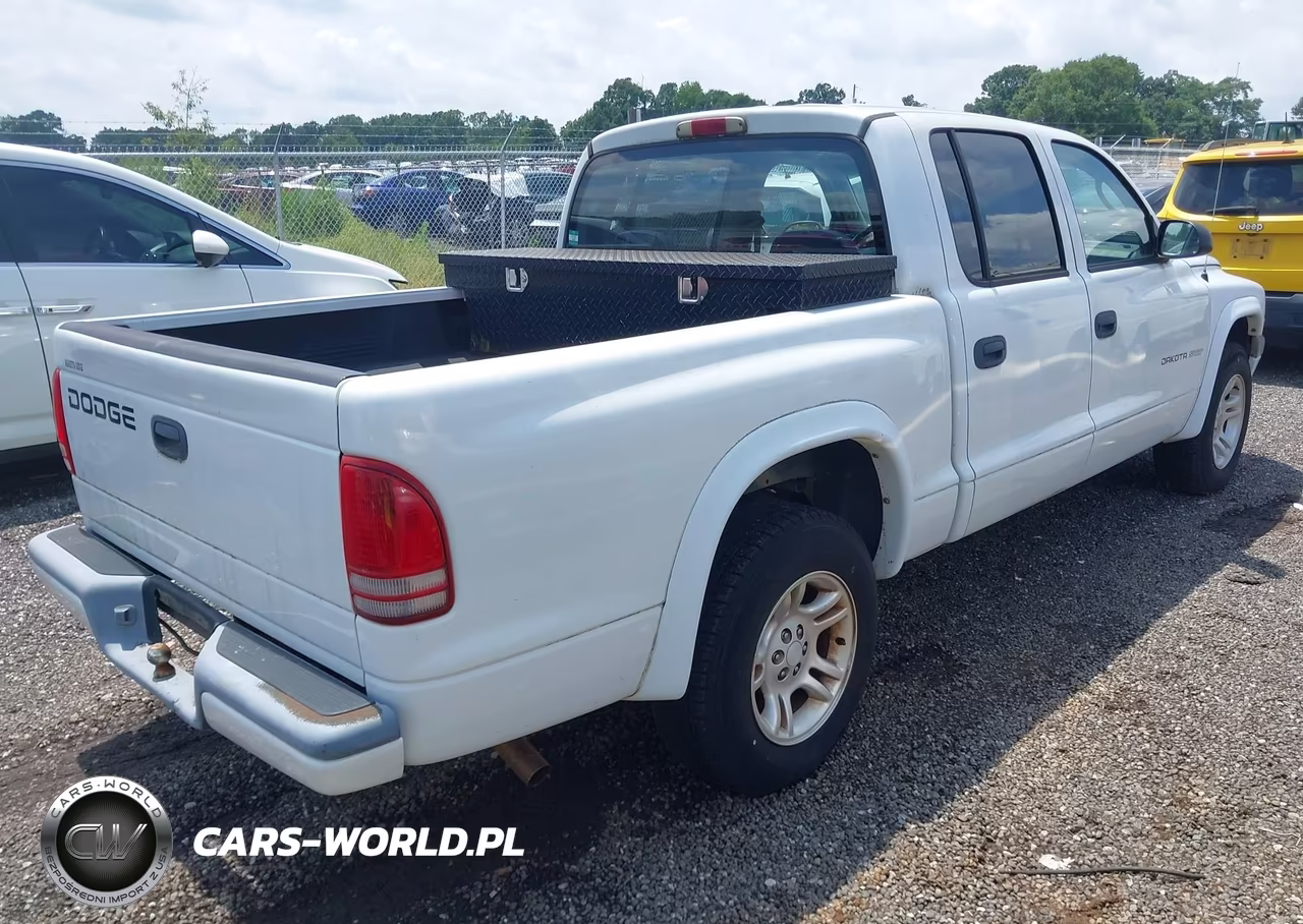 2002 Dodge Dakota Sport VIN:1B7HL38X72S714552 - 4