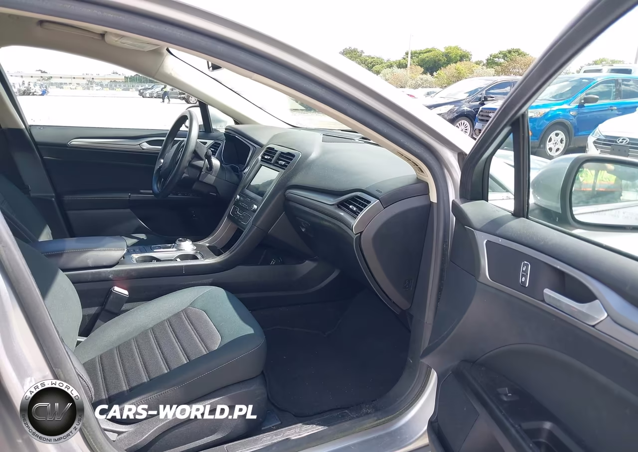 2020 Ford Fusion Hybrid Se VIN:3FA6P0LU4LR196894 - 5