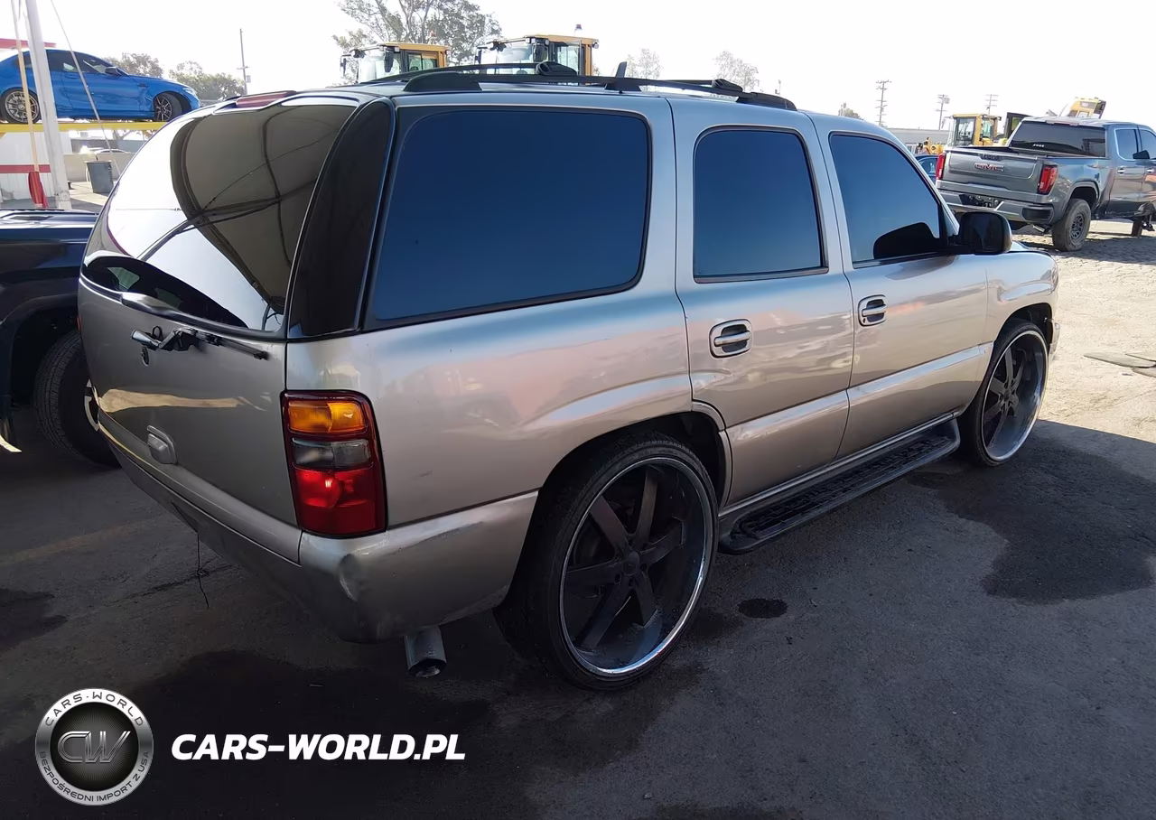 2000 Chevrolet Tahoe All New Lt VIN:1GNEC13T4YJ186549 - 4