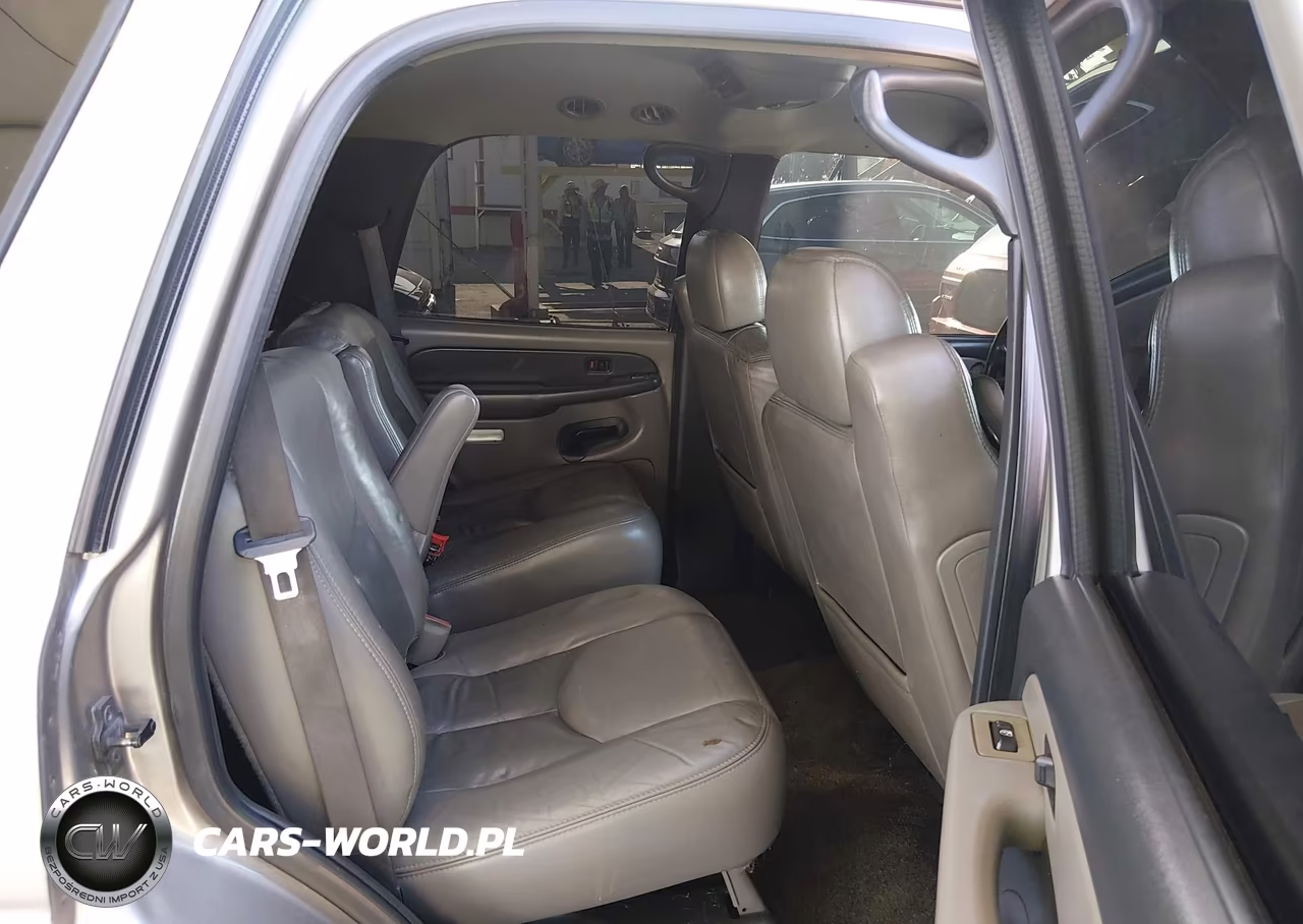 2000 Chevrolet Tahoe All New Lt VIN:1GNEC13T4YJ186549 - 8