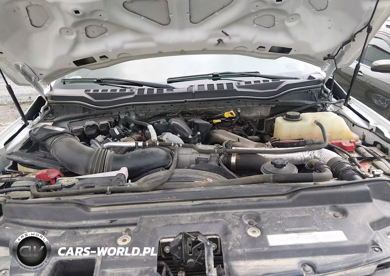 2018 Ford F-350 Chassis Xl VIN:1FD8X3HT1JEC05759 - 10