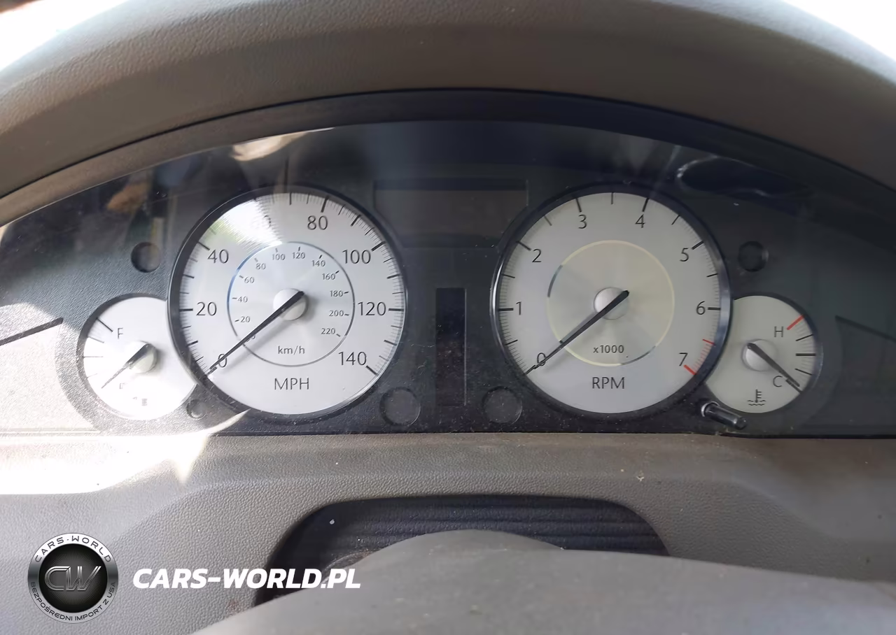 2008 Chrysler 300 Touring VIN:2C3KA53G78H180164 - 7
