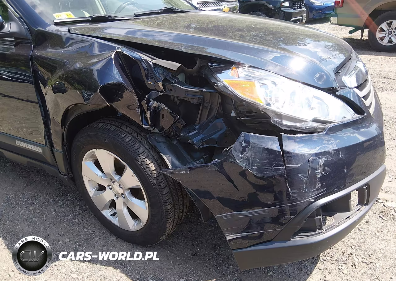2012 Subaru Outback 2.5I Premium VIN:4S4BRBCC4C3208008 - 6