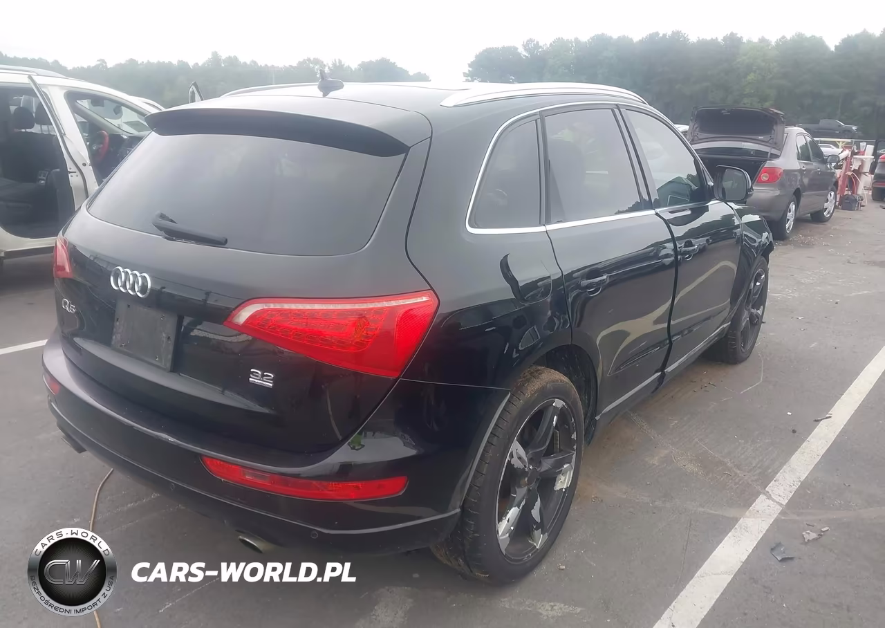 2010 Audi Q5 3.2 Premium VIN:WA1VKAFP8AA048703 - 4