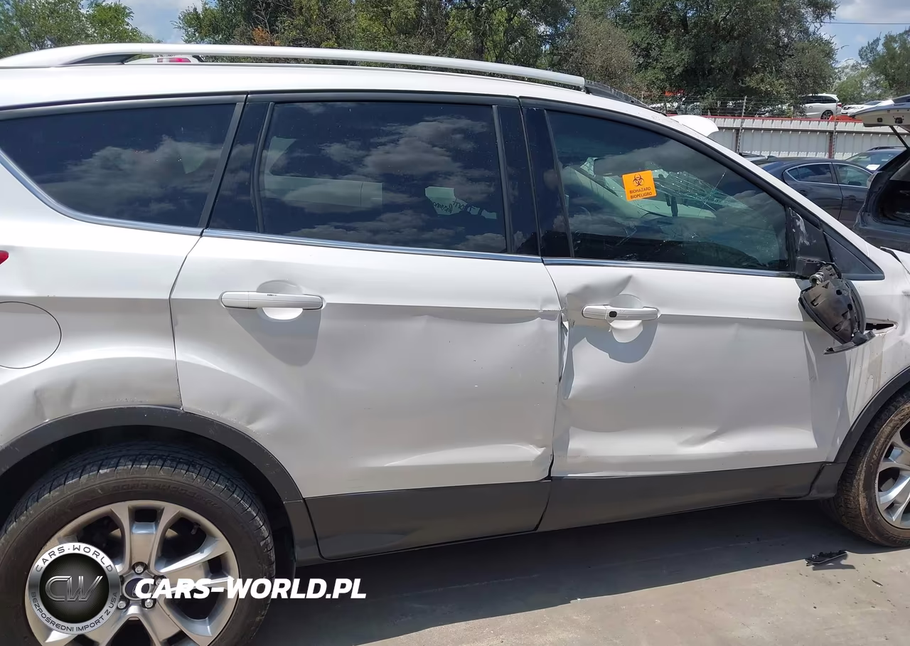 2015 Ford Escape Titanium VIN:1FMCU0J98FUA77937 - 13