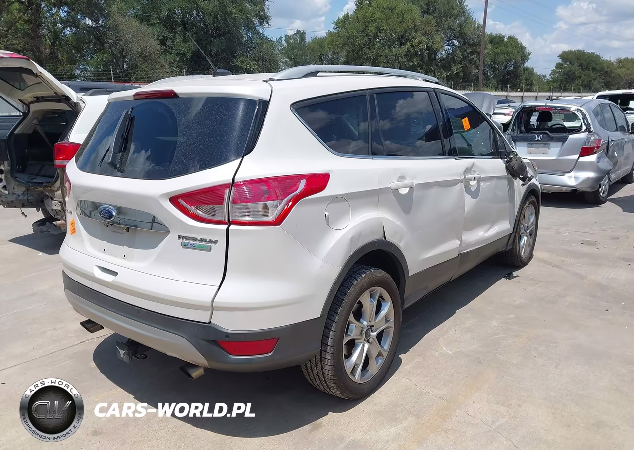 2015 Ford Escape Titanium VIN:1FMCU0J98FUA77937 - 4