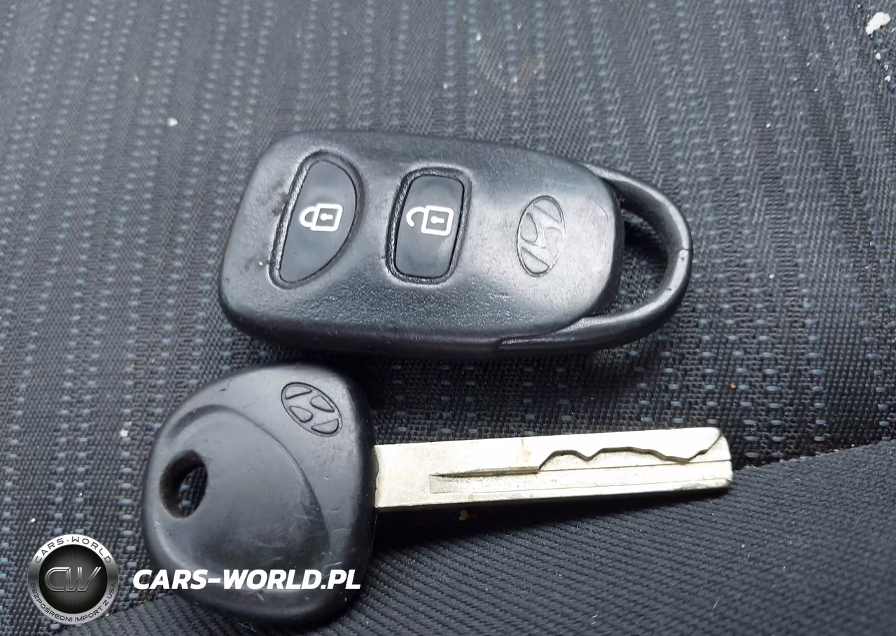 2015 Hyundai Accent Gs VIN:KMHCT5AE6FU204813 - 11