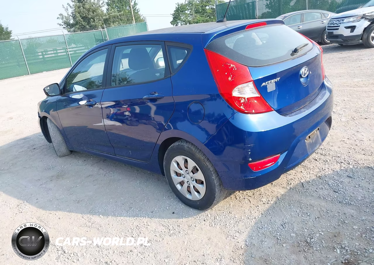 2015 Hyundai Accent Gs VIN:KMHCT5AE6FU204813 - 3