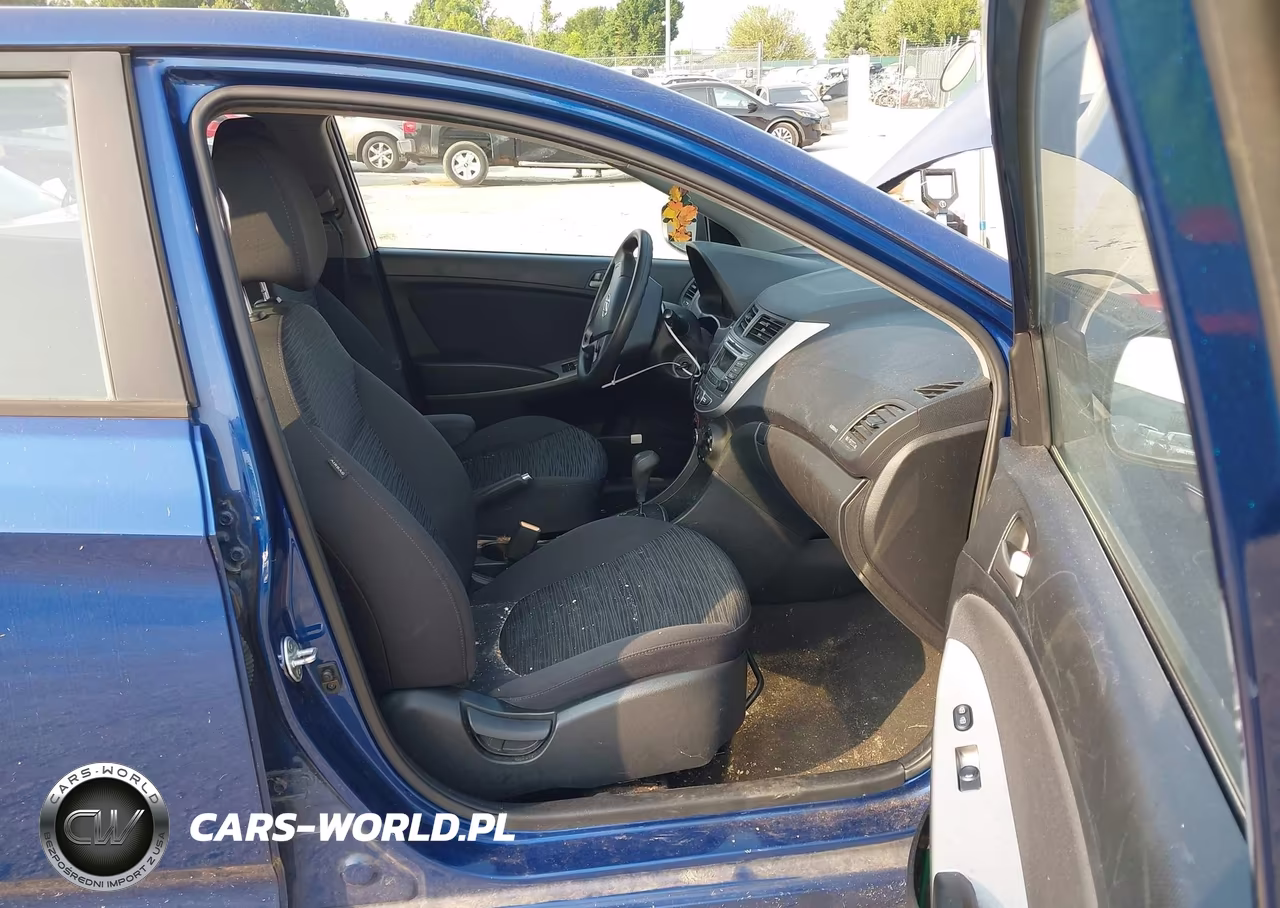 2015 Hyundai Accent Gs VIN:KMHCT5AE6FU204813 - 5