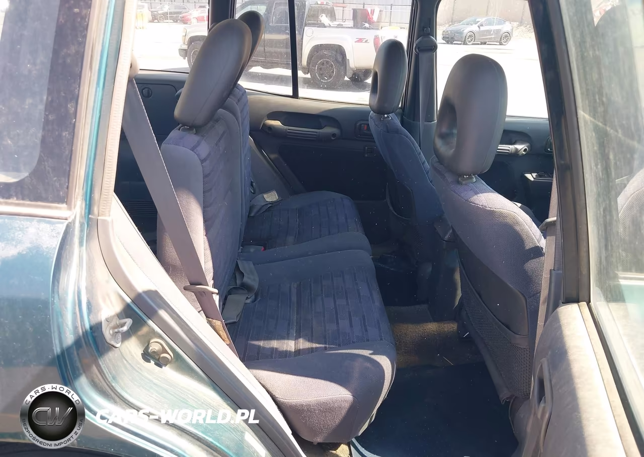 1997 Toyota Rav4 VIN:JT3HP10VXV7039942 - 8