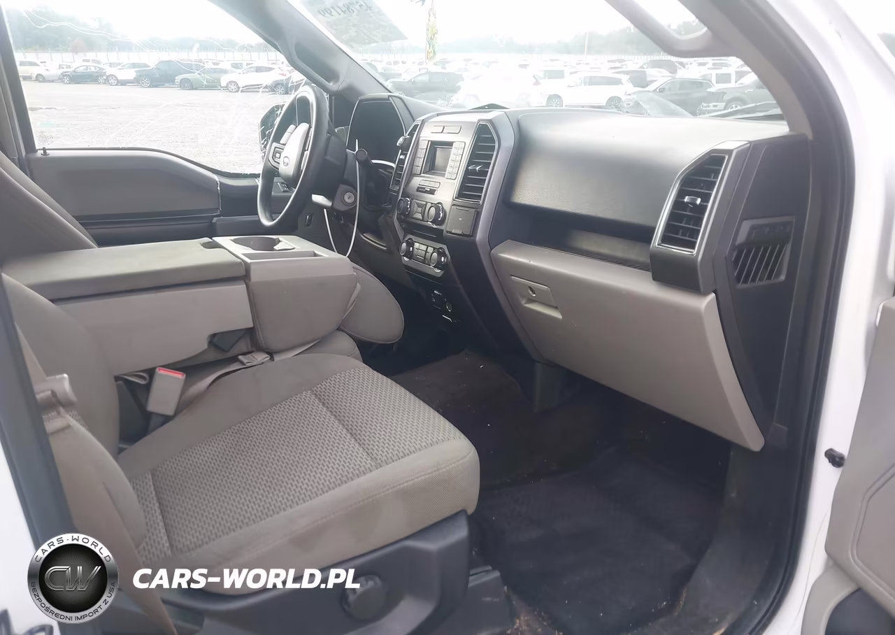 2017 Ford F-150 Xlt VIN:1FTEW1C89HKC65737 - 5