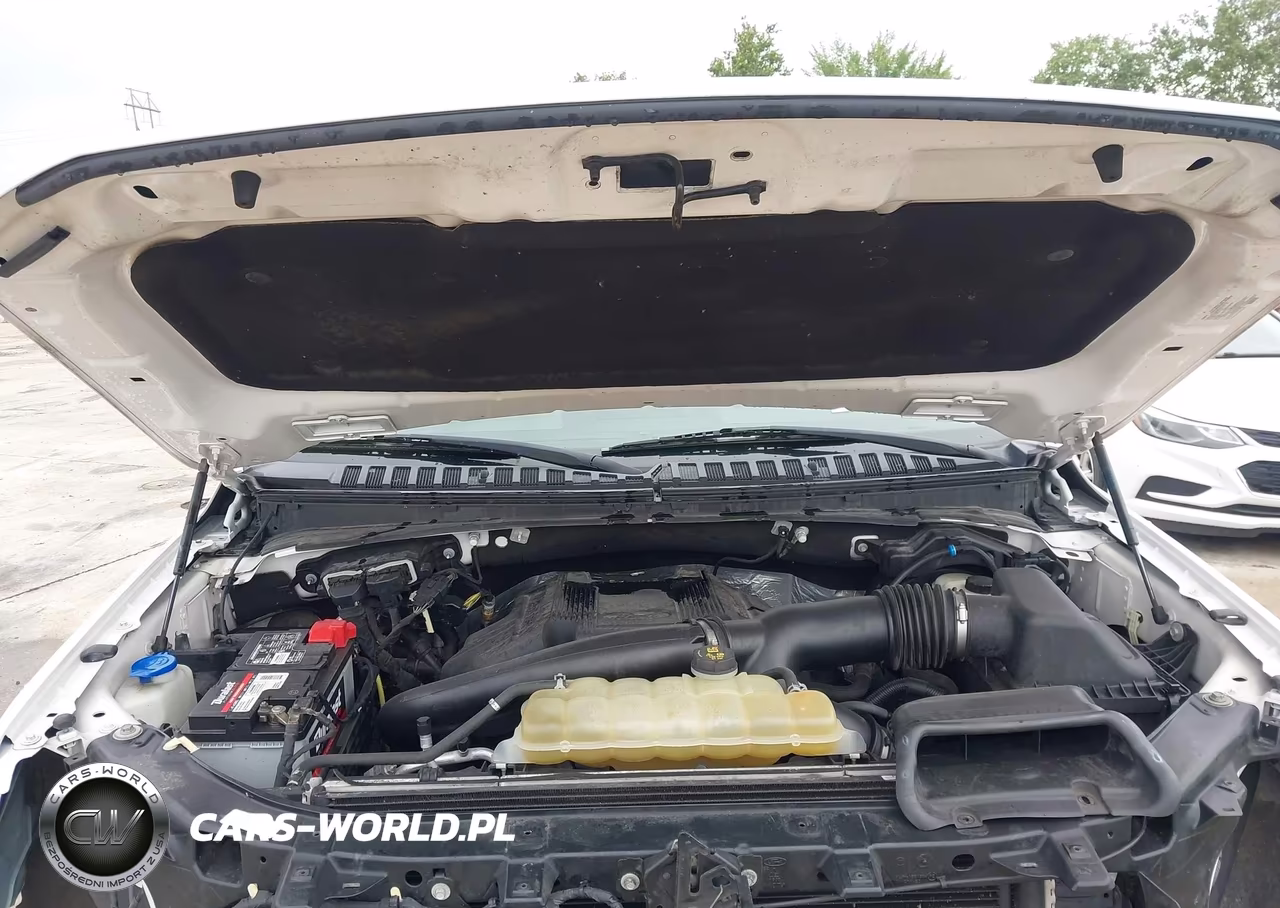 2019 Ford Expedition Limited VIN:1FMJU2ATXKEA33098 - 9
