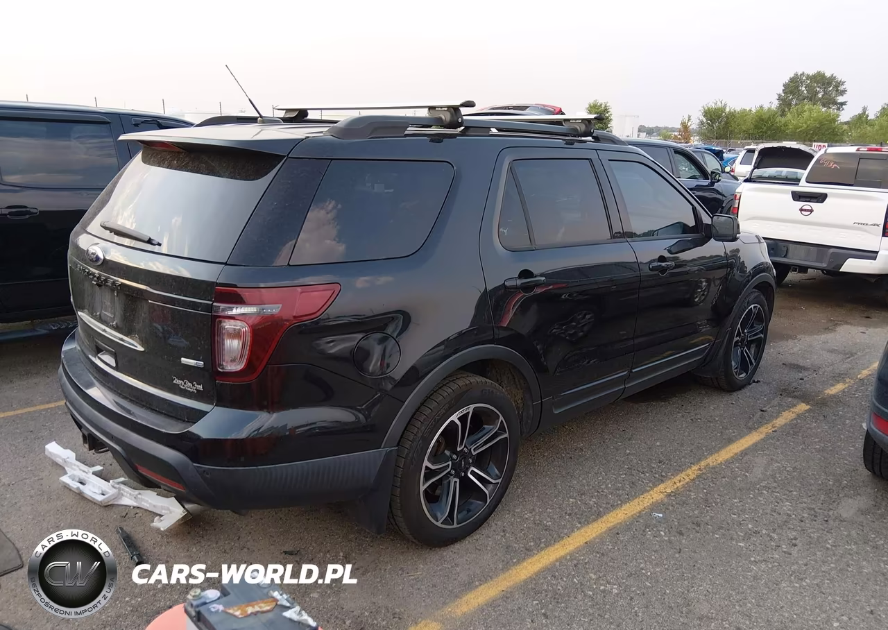 2015 Ford Explorer Sport VIN:1FM5K8GTXFGB02027 - 4