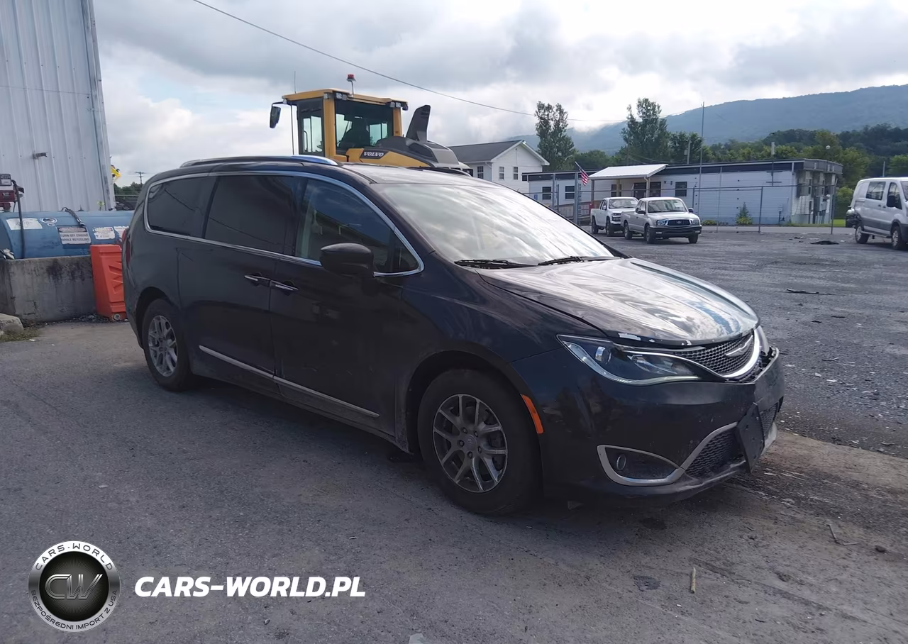 2020 Chrysler Pacifica Touring L