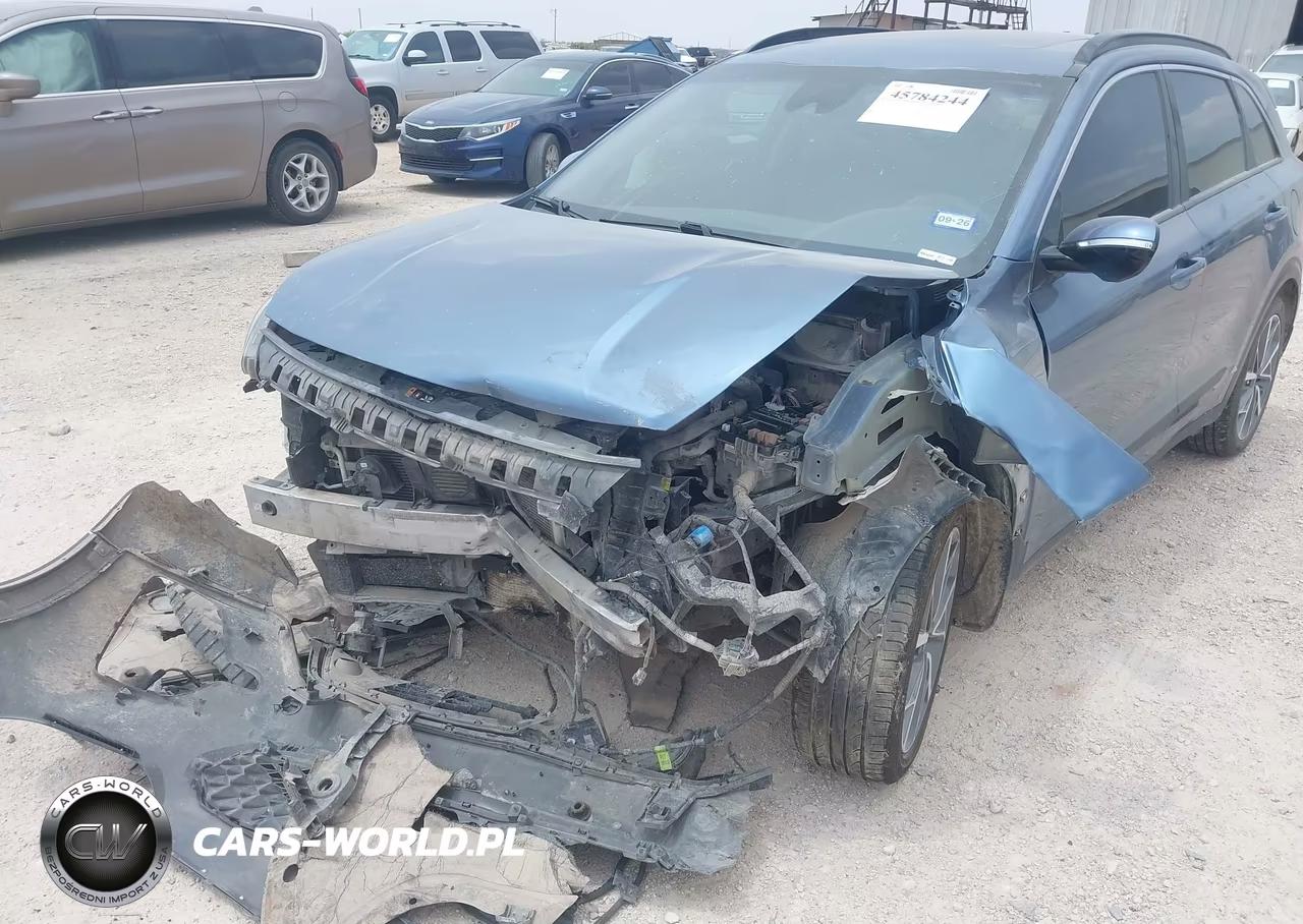 2022 Kia Niro Touring Se VIN:KNDCC3LC8N5515740 - 6