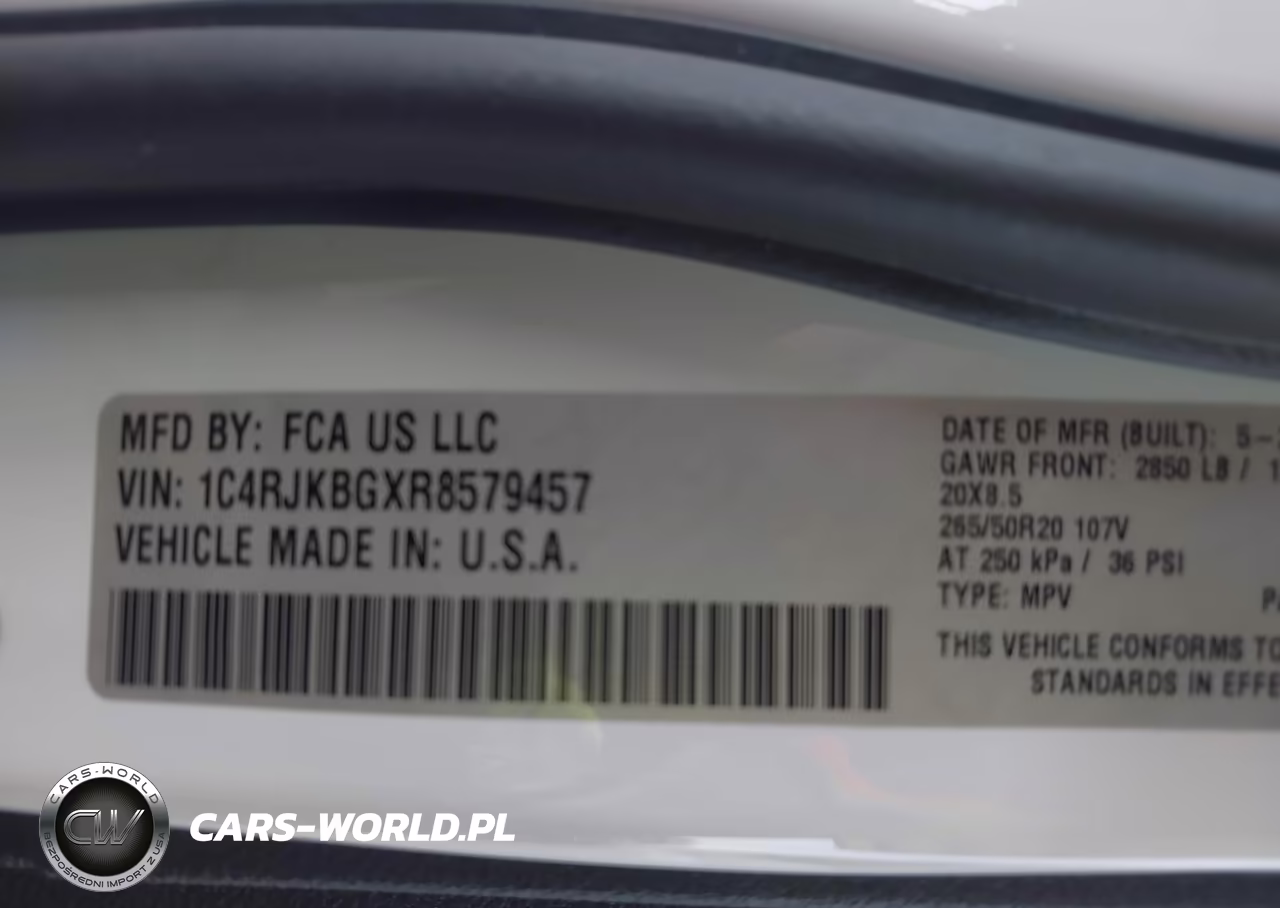 2024 Jeep Grand Cherokee L Limited 4X4 VIN:1C4RJKBGXR8579457 - 9