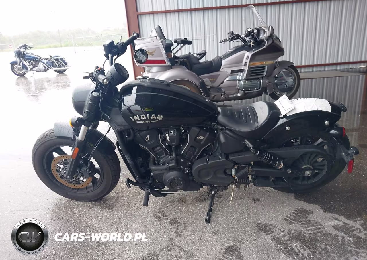 2025 Indian Motorcycle Co. Scout Bobber Limited VIN:56KSBC76XS3023568 - 12