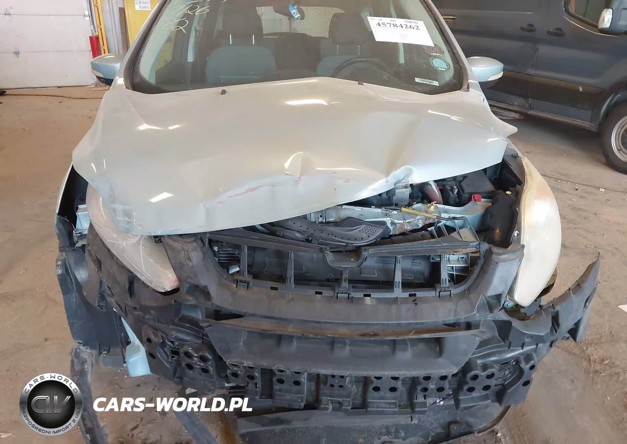 2013 Ford C-Max Hybrid Se VIN:1FADP5AU9DL550044 - 6