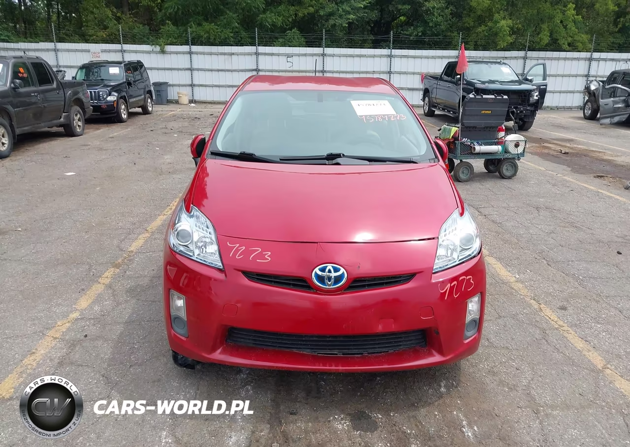 2011 Toyota Prius Four VIN:JTDKN3DU0B0302710 - 12
