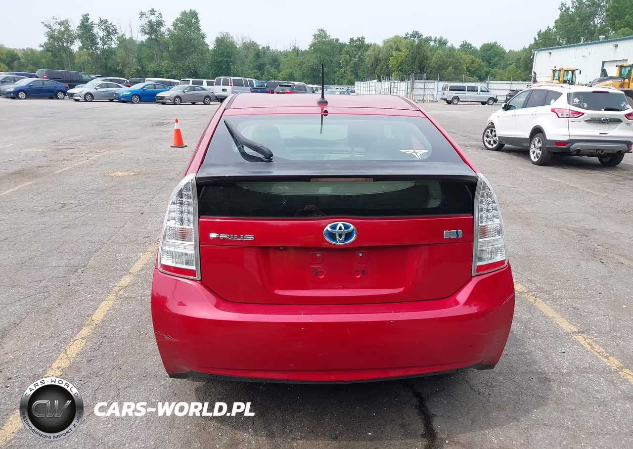 2011 Toyota Prius Four VIN:JTDKN3DU0B0302710 - 16