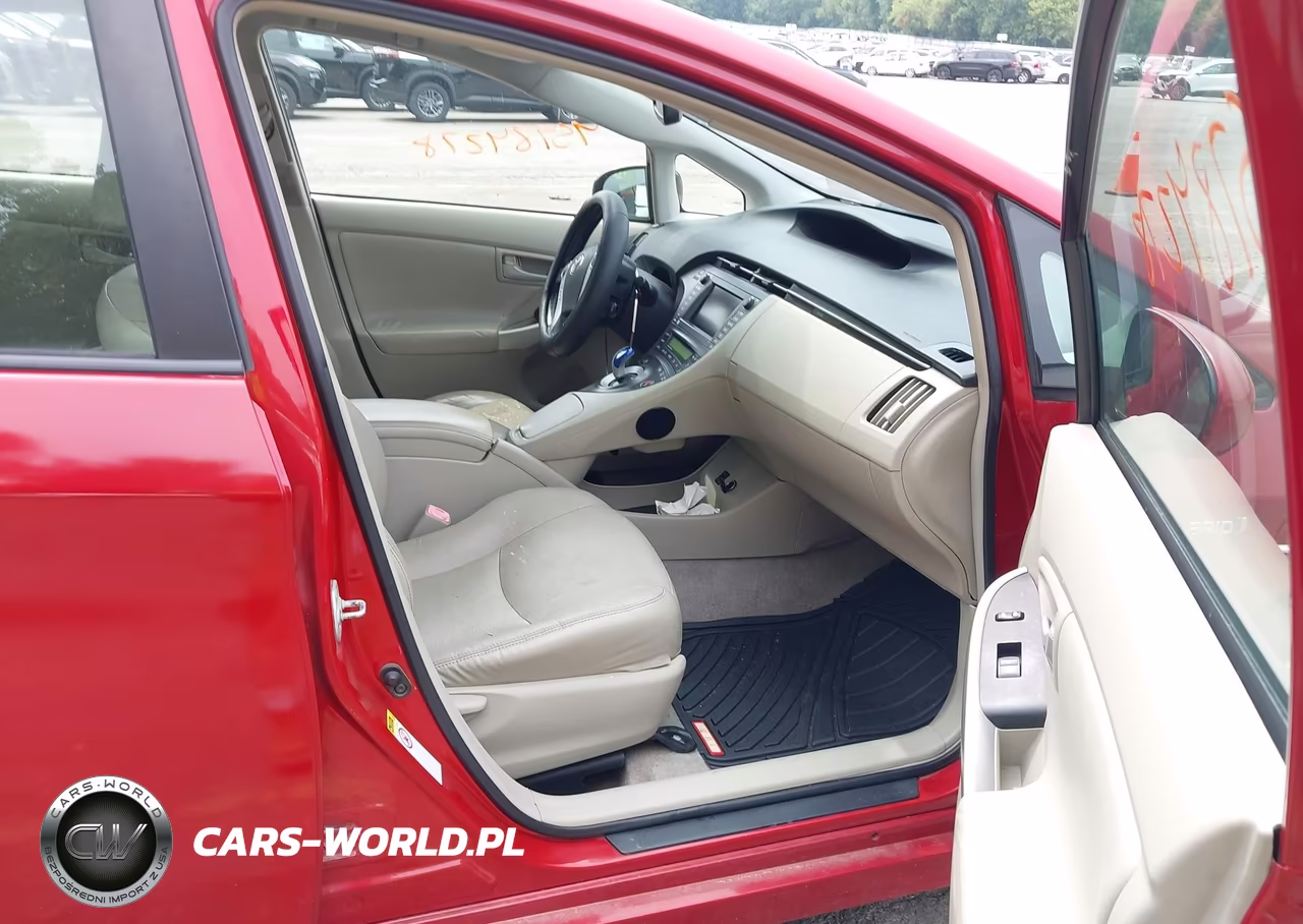 2011 Toyota Prius Four VIN:JTDKN3DU0B0302710 - 5
