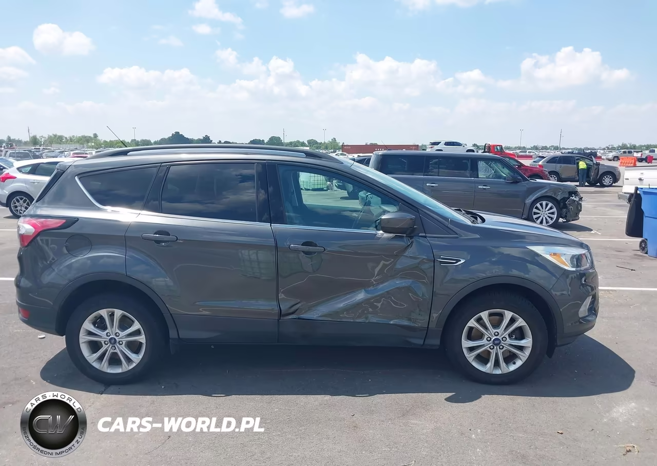 2018 Ford Escape Se VIN:1FMCU9GD2JUC14797 - 13