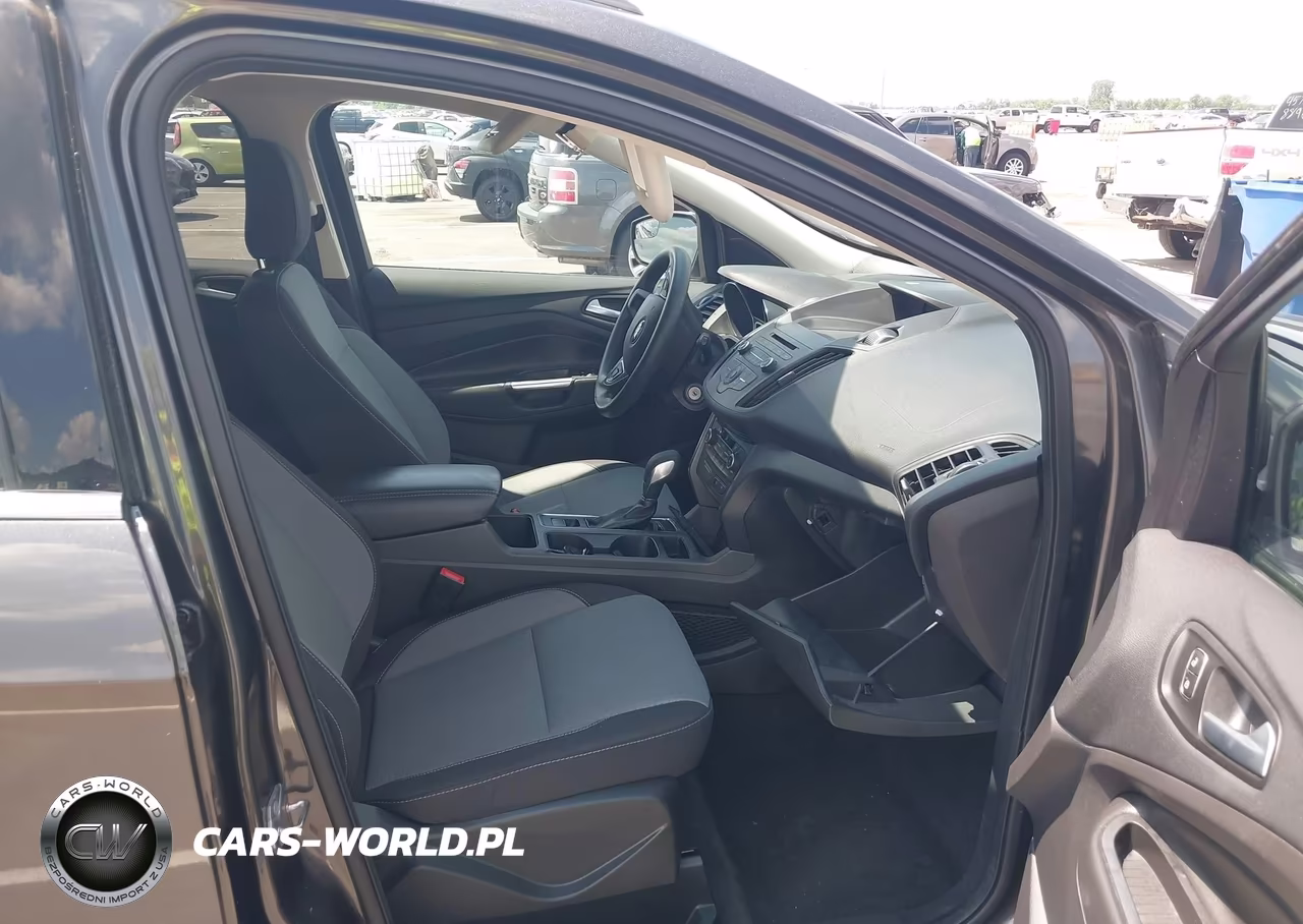 2018 Ford Escape Se VIN:1FMCU9GD2JUC14797 - 5
