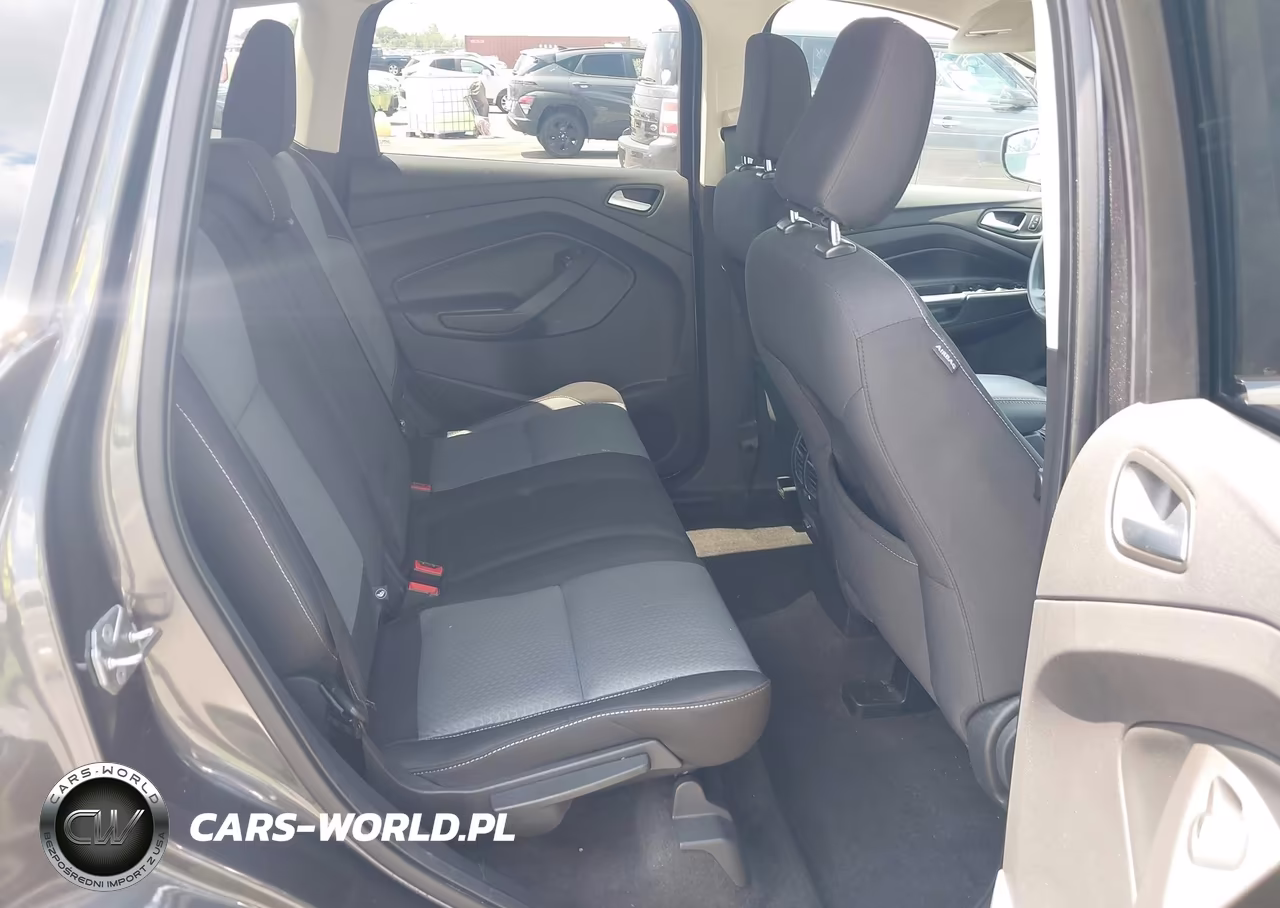 2018 Ford Escape Se VIN:1FMCU9GD2JUC14797 - 8