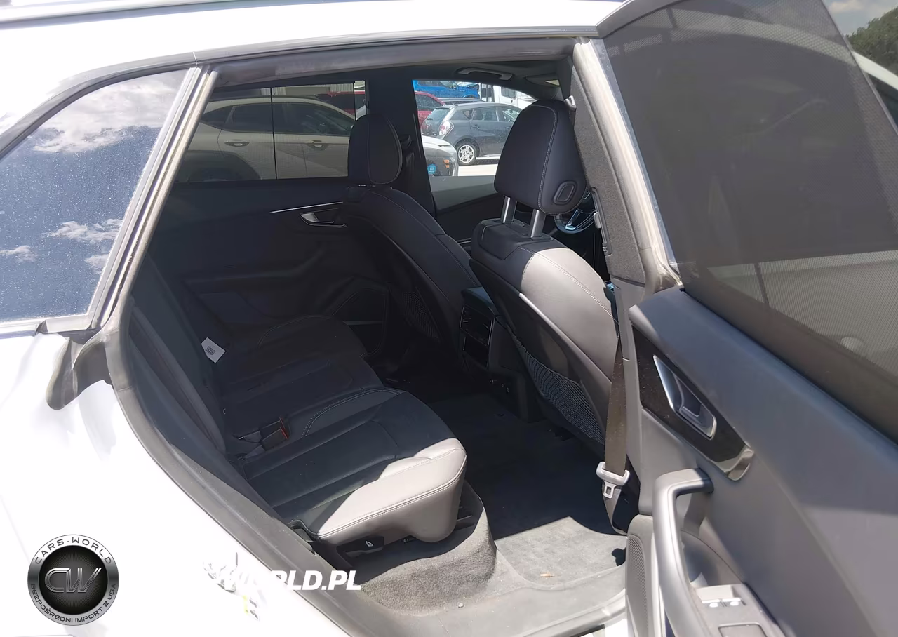 2021 Audi Q8 Prestige 55 Tfsi Quattro Tiptronic VIN:WA1FVAF13MD009057 - 8