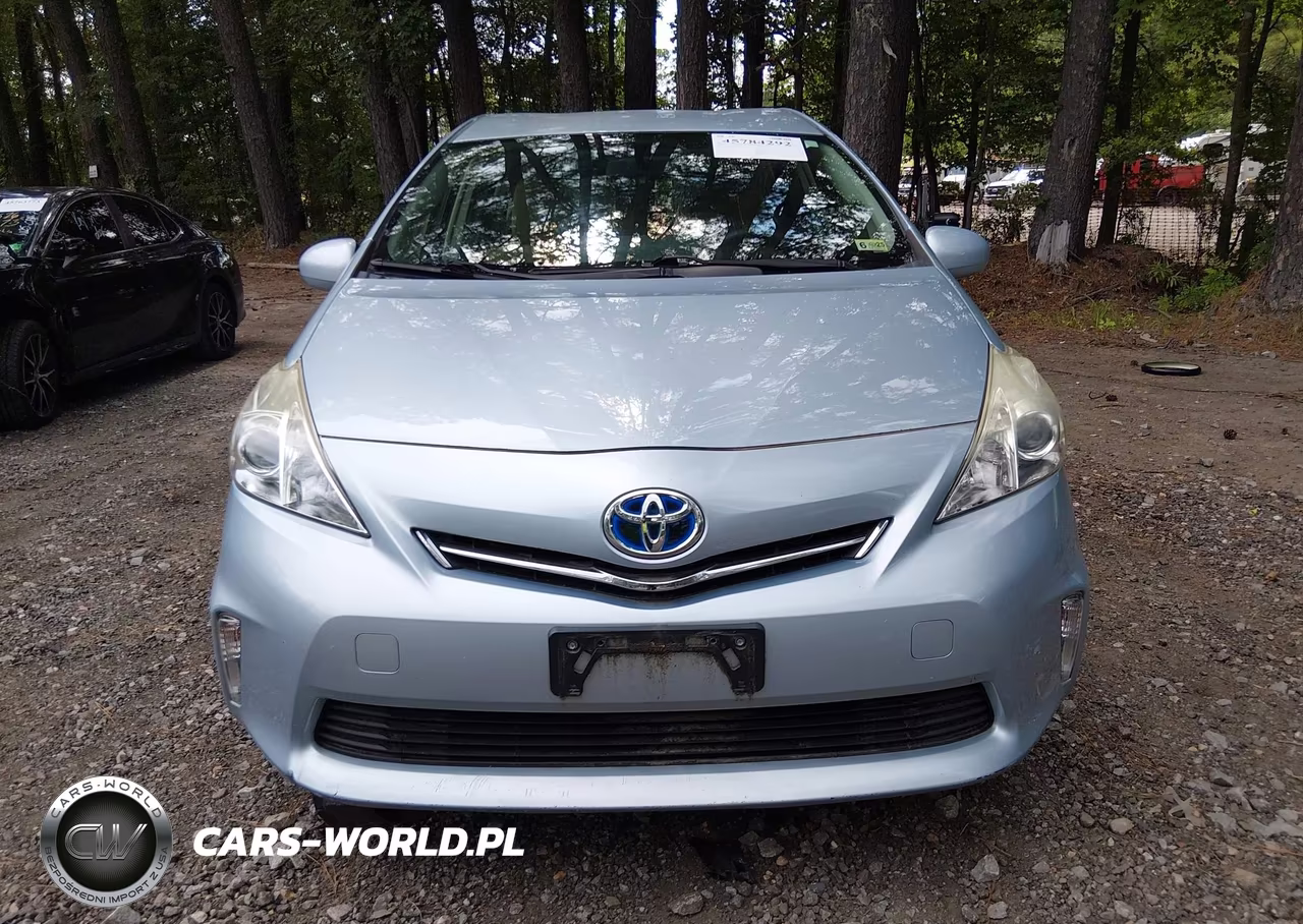 2013 Toyota Prius V Three VIN:JTDZN3EU2D3200596 - 12