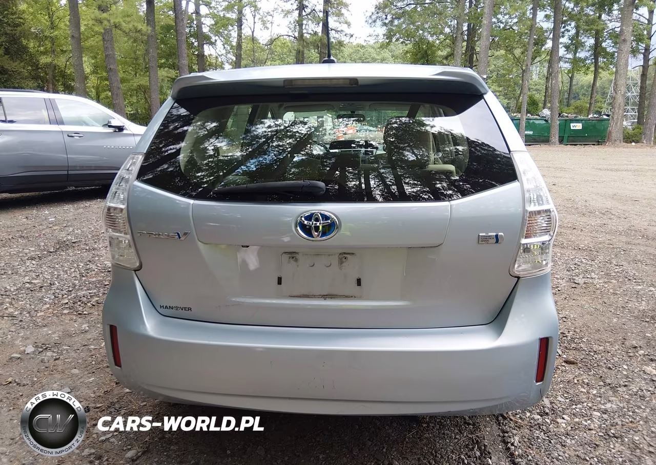 2013 Toyota Prius V Three VIN:JTDZN3EU2D3200596 - 16