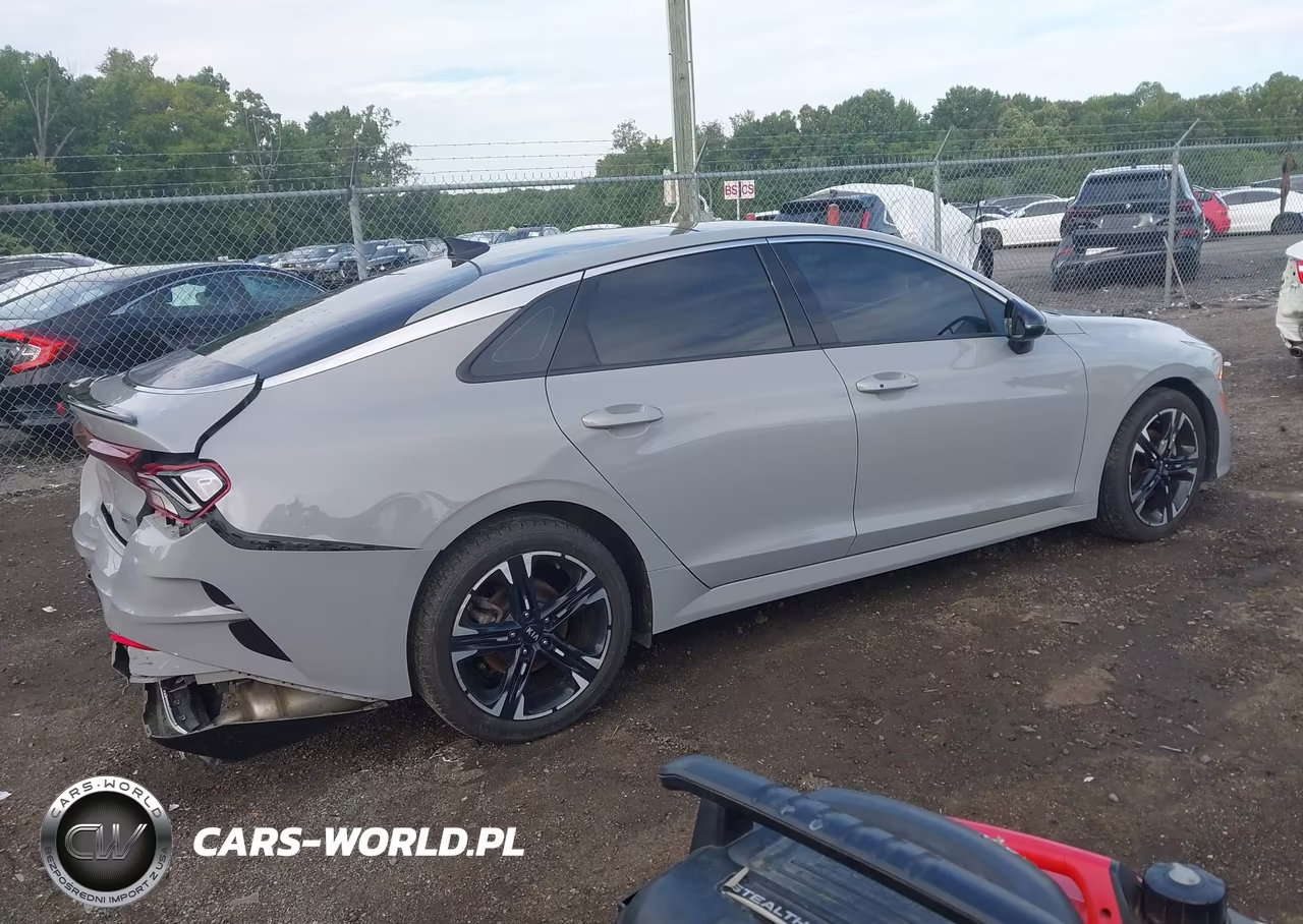 2023 Kia K5 Gt-Line VIN:5XXG64J27PG203058 - 4