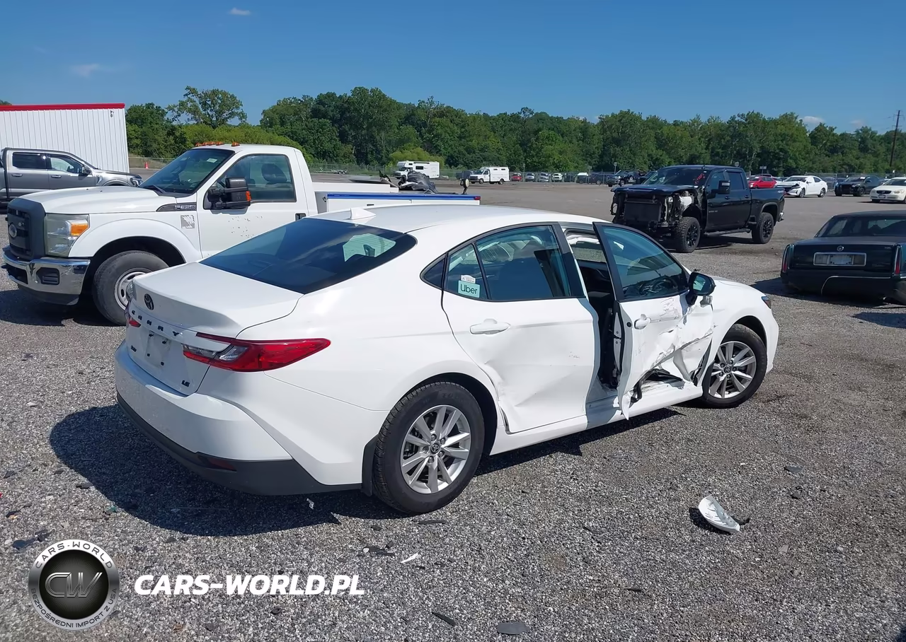 2025 Toyota Camry Le VIN:4T1DAACK4SU126046 - 4