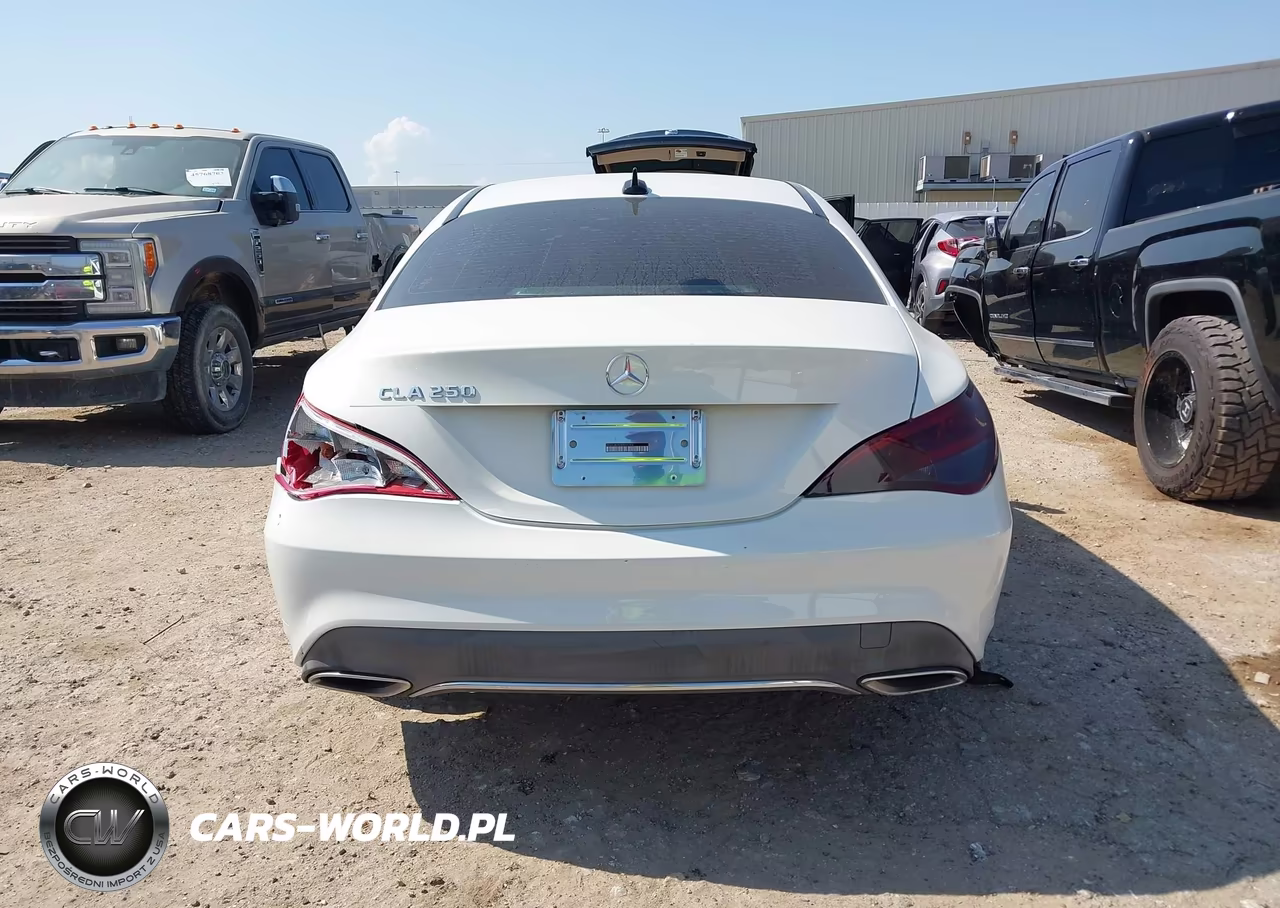 2018 Mercedes-Benz Cla 250 VIN:WDDSJ4EB3JN550763 - 17