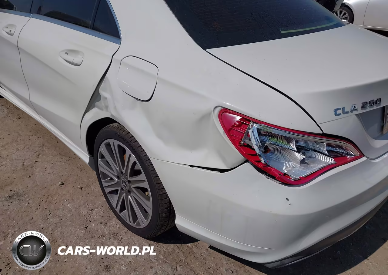 2018 Mercedes-Benz Cla 250 VIN:WDDSJ4EB3JN550763 - 6